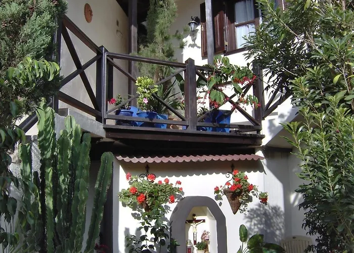 Apartamento Aptos Monasterio De San Antonio 6